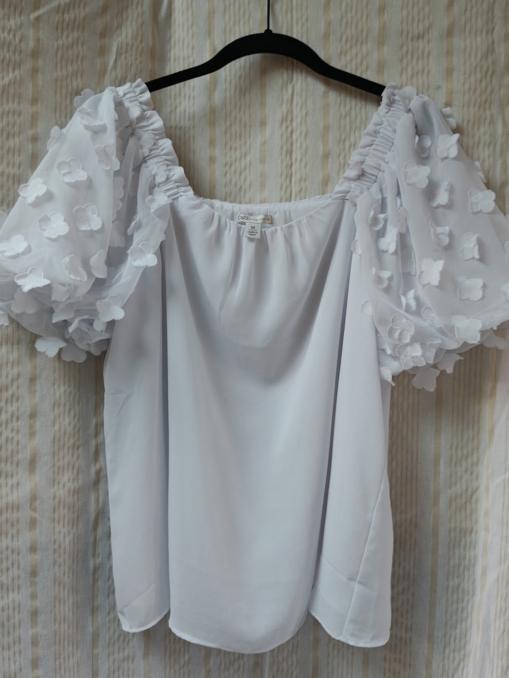 Cato Chiffon White Floral Puff Sleeve Blouse Size Medium